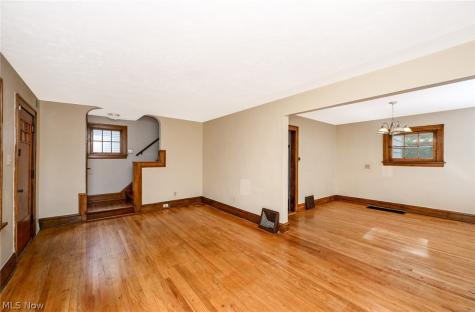 2138 19th Street Cuyahoga Falls OH 44223