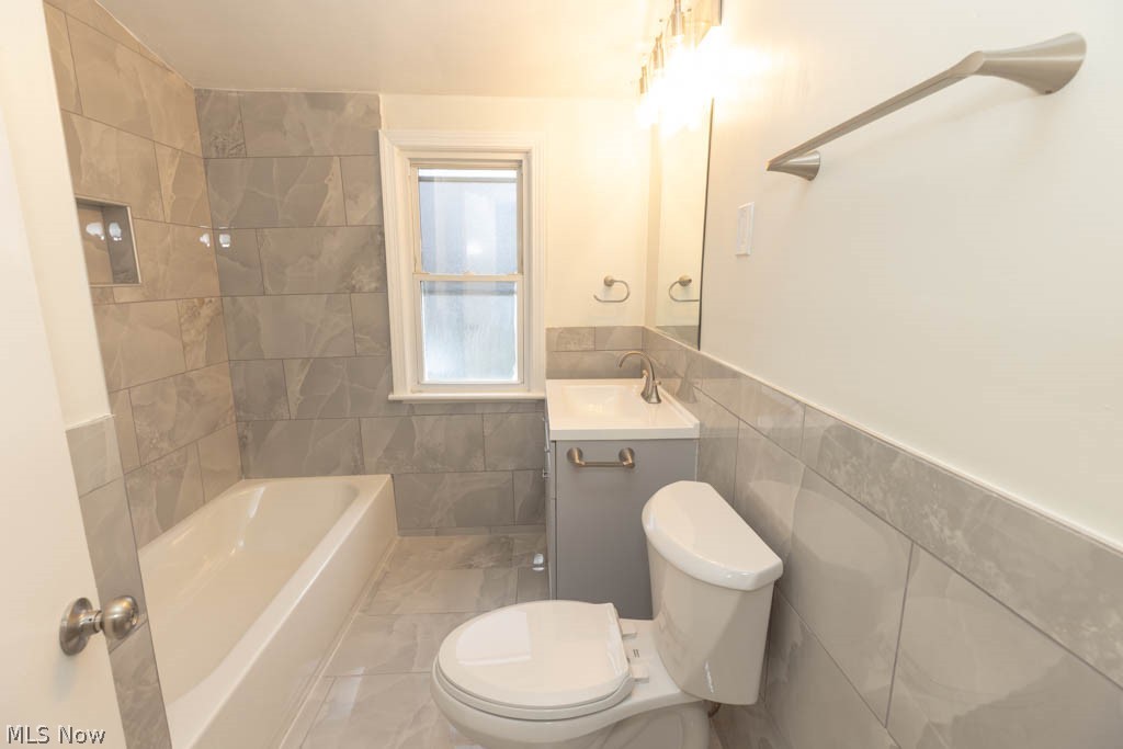 1722 Hawthorne Drive Mayfield Heights OH 44124