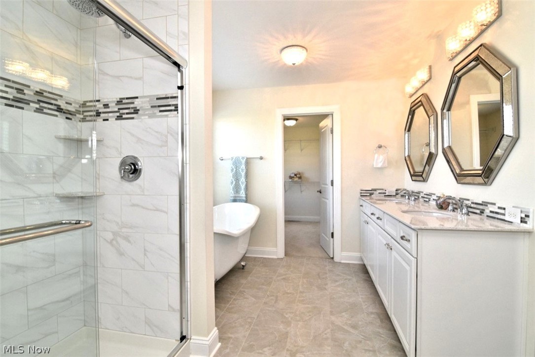 17581 Gates Landing Drive Chagrin Falls OH 44023