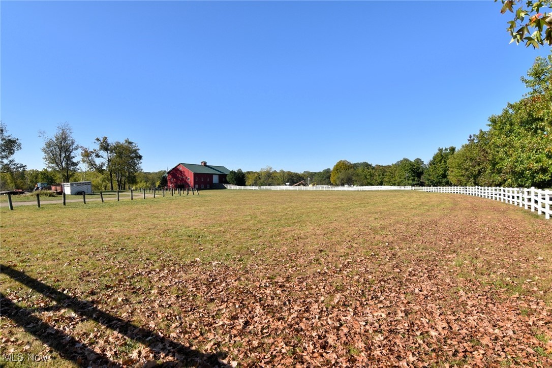 17581 Gates Landing Drive Chagrin Falls OH 44023