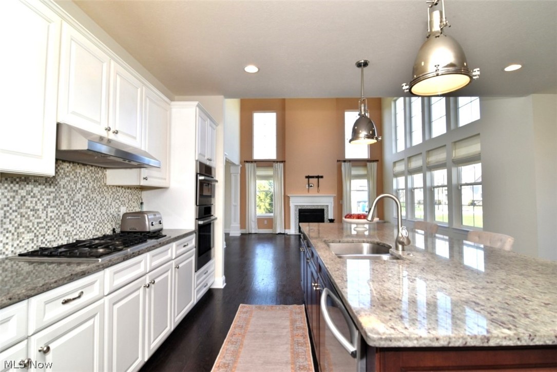 17581 Gates Landing Drive Chagrin Falls OH 44023