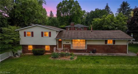 12460 Amber Circle NW Uniontown OH 44685