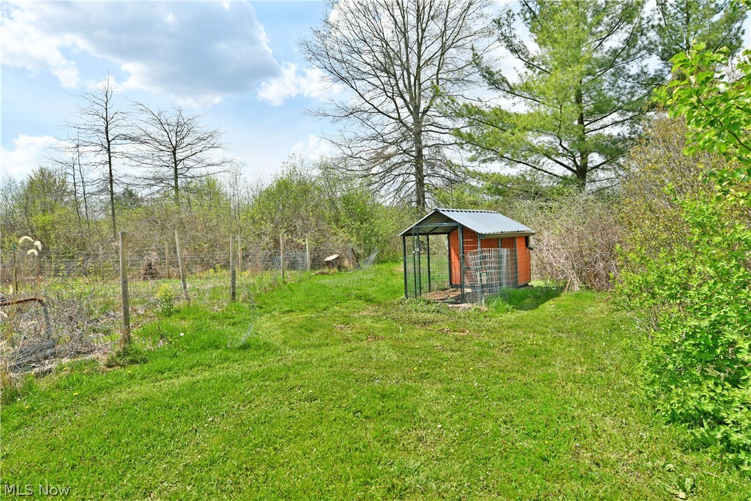 634 Bristol Champion Townline Road NE Bristolville OH 44402
