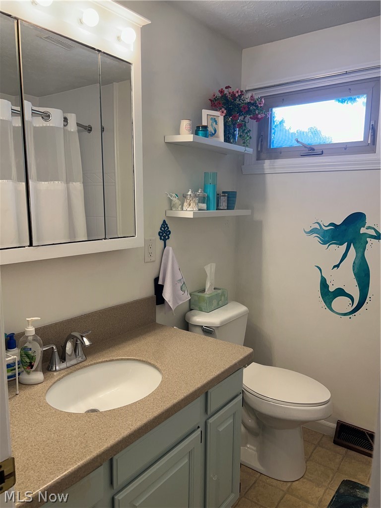 823 Gloucester Drive Huron OH 44839
