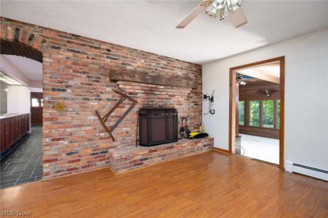 10124 Barr Road Brecksville OH 44141