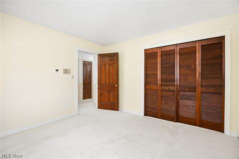 10124 Barr Road Brecksville OH 44141