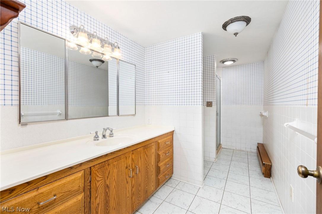 10124 Barr Road Brecksville OH 44141