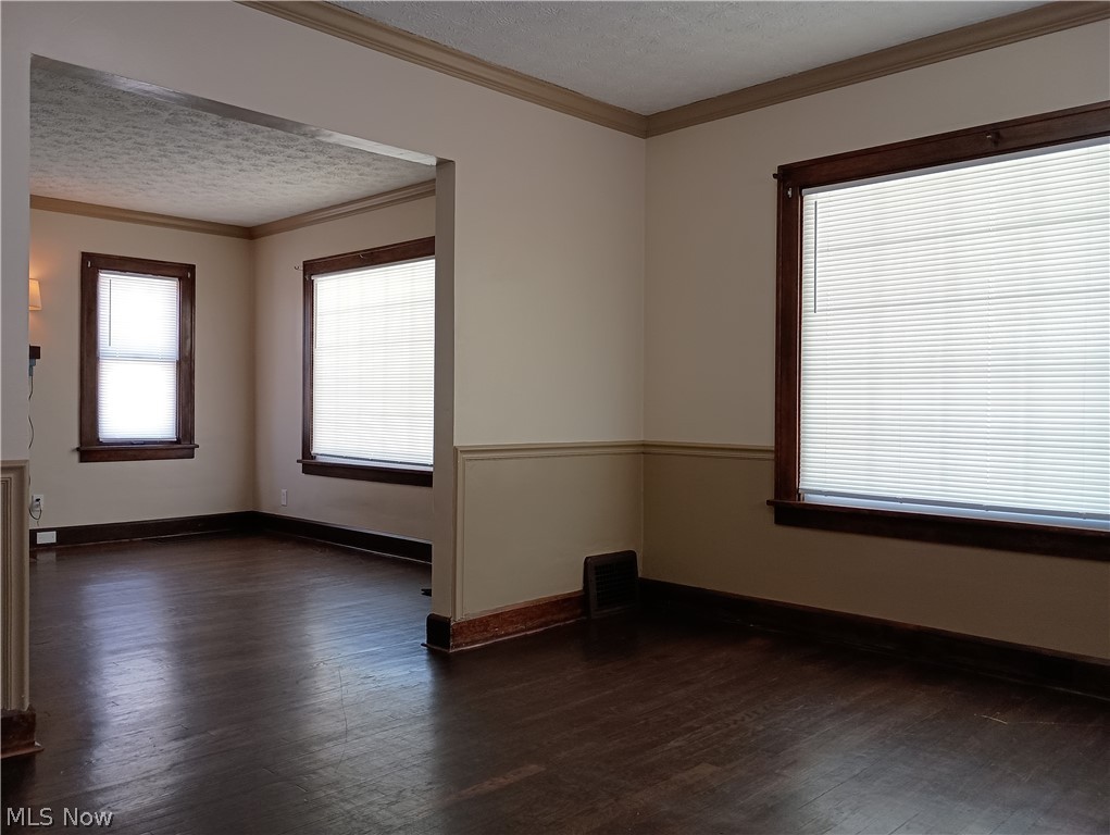 212 Curry Place Youngstown OH 44504