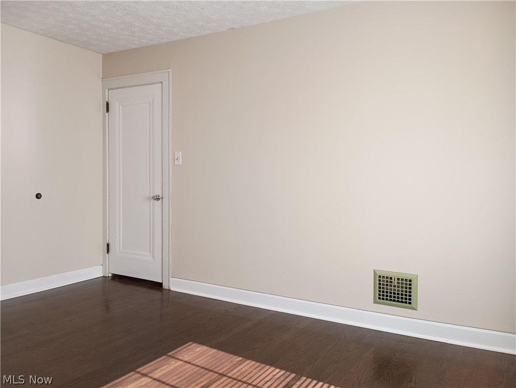 212 Curry Place Youngstown OH 44504