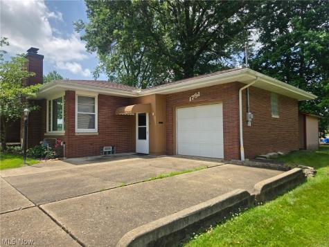 1791 Federal Avenue Alliance OH 44601