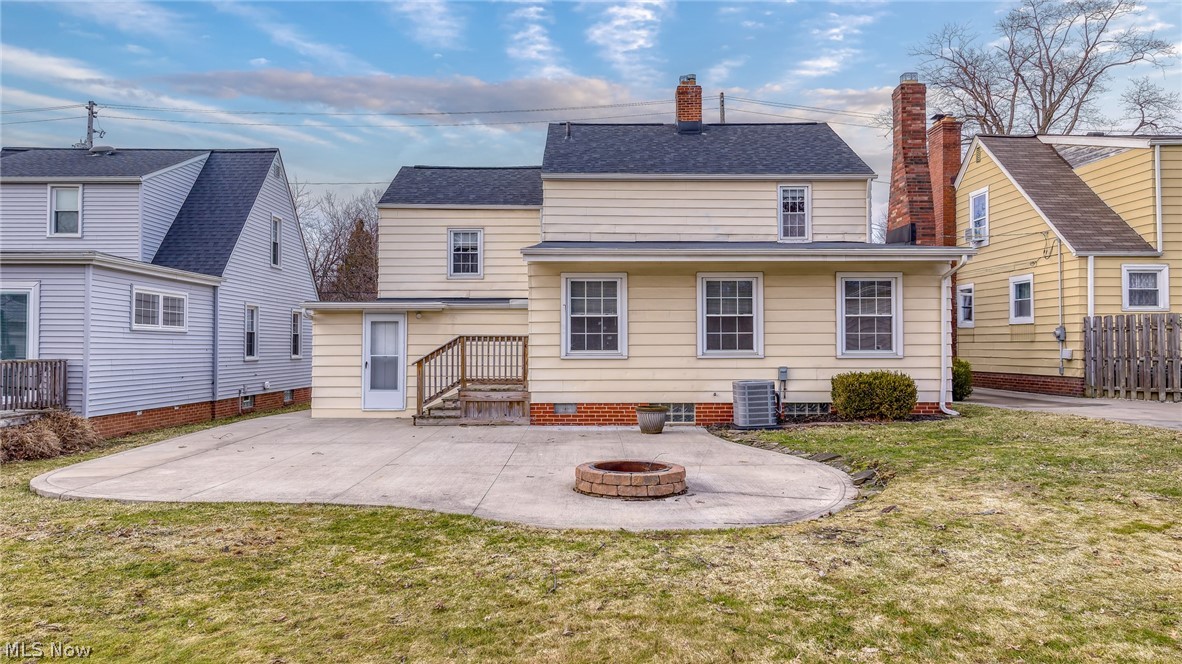 5284 Edenhurst Road Lyndhurst OH 44124