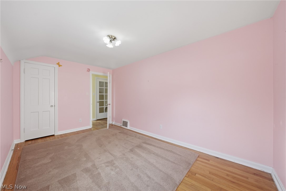 5284 Edenhurst Road Lyndhurst OH 44124