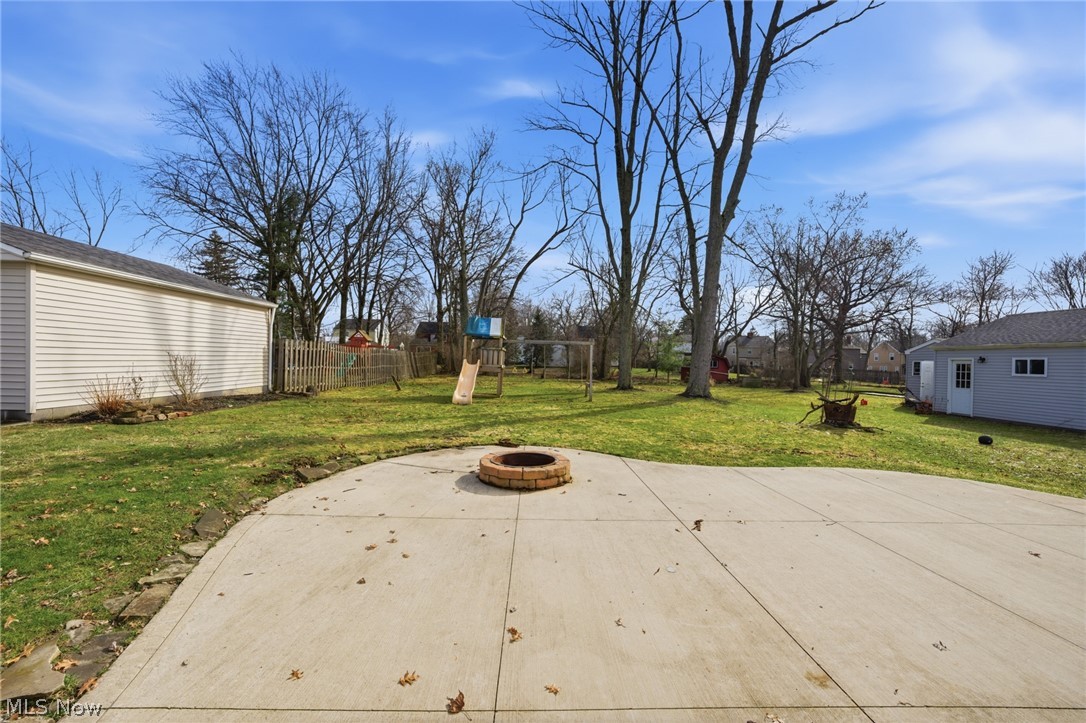 5284 Edenhurst Road Lyndhurst OH 44124