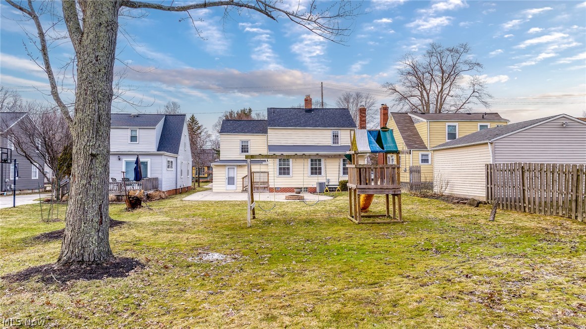 5284 Edenhurst Road Lyndhurst OH 44124