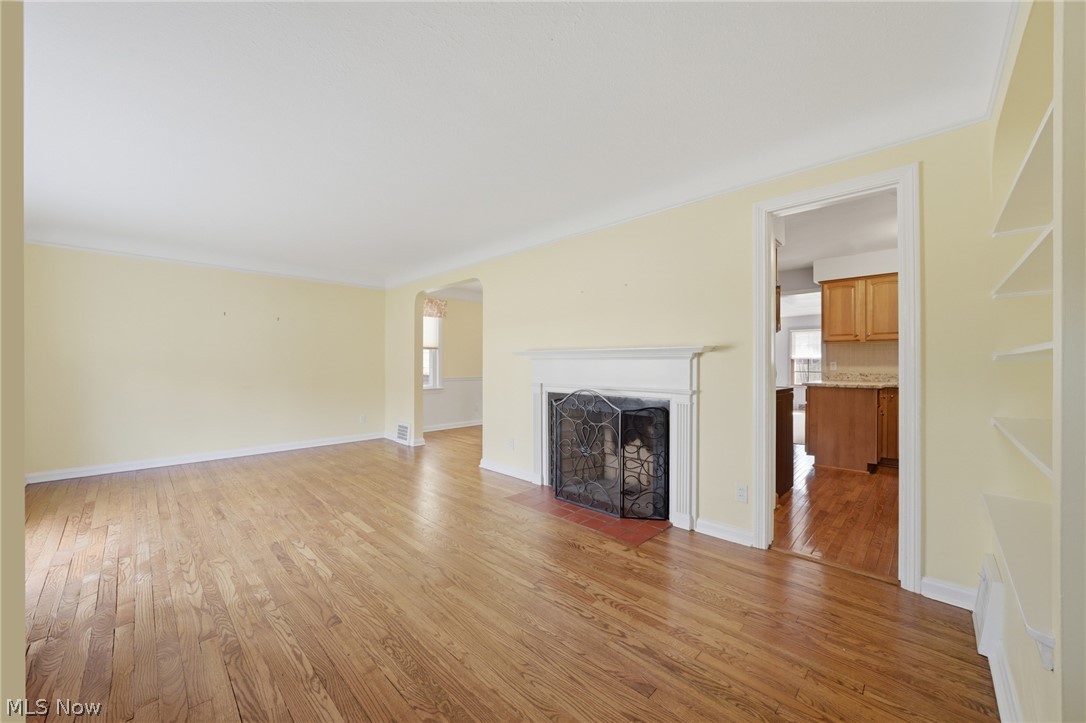 5284 Edenhurst Road Lyndhurst OH 44124