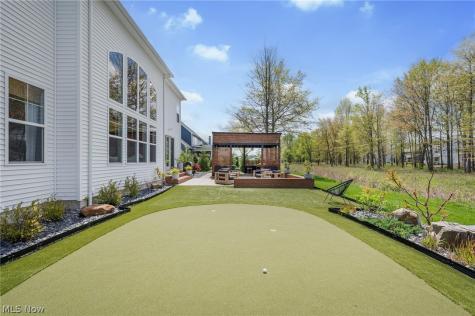 534 S Port Drive Avon Lake OH 44012
