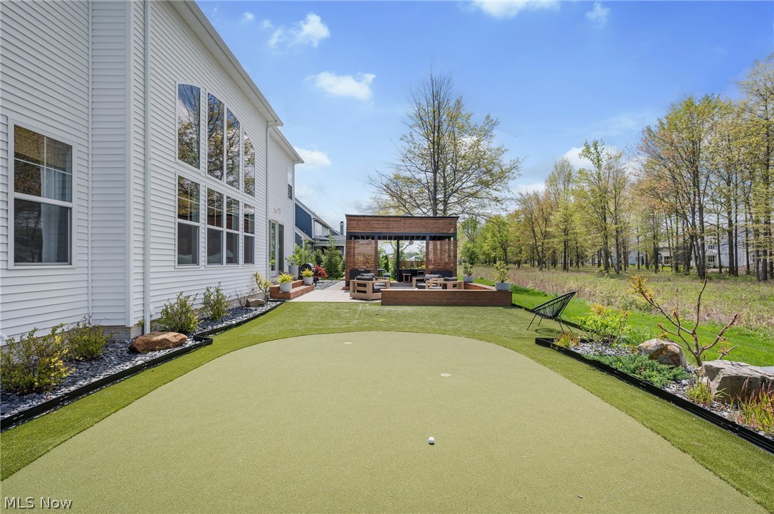534 S Port Drive Avon Lake OH 44012