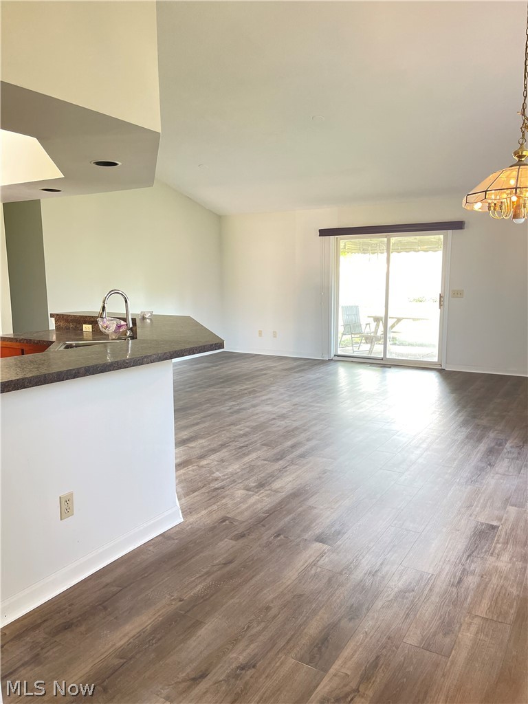 535 Greeenside Drive Painesville OH 44077