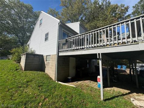 1423 Pin Oak Drive Akron OH 44312