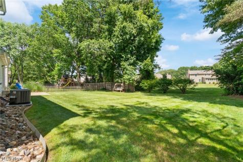 7888 Fox Run Avenue NW North Canton OH 44720