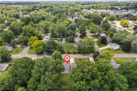 7888 Fox Run Avenue NW North Canton OH 44720
