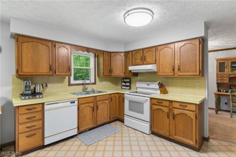 7888 Fox Run Avenue NW North Canton OH 44720