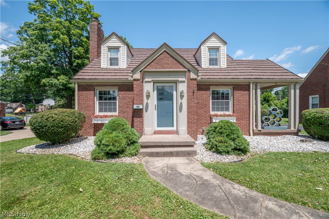 222 Brookfield Avenue Boardman OH 44512