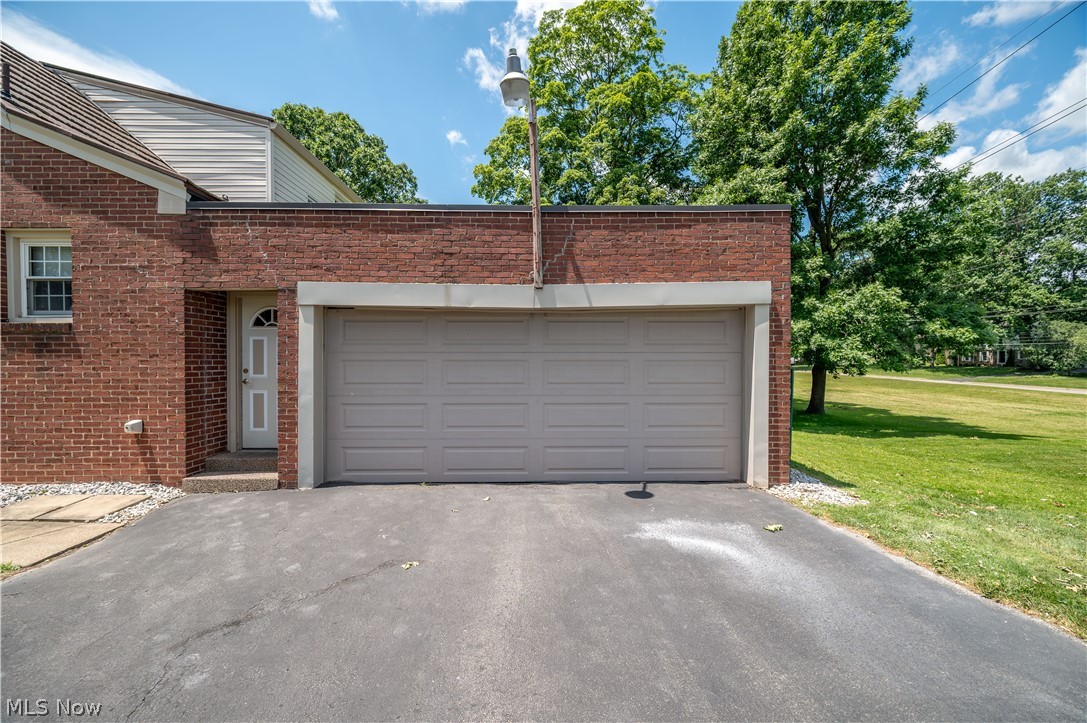 222 Brookfield Avenue Boardman OH 44512