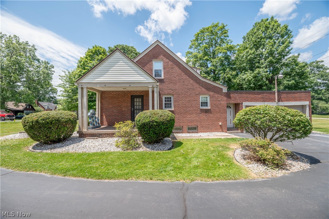 222 Brookfield Avenue Boardman OH 44512