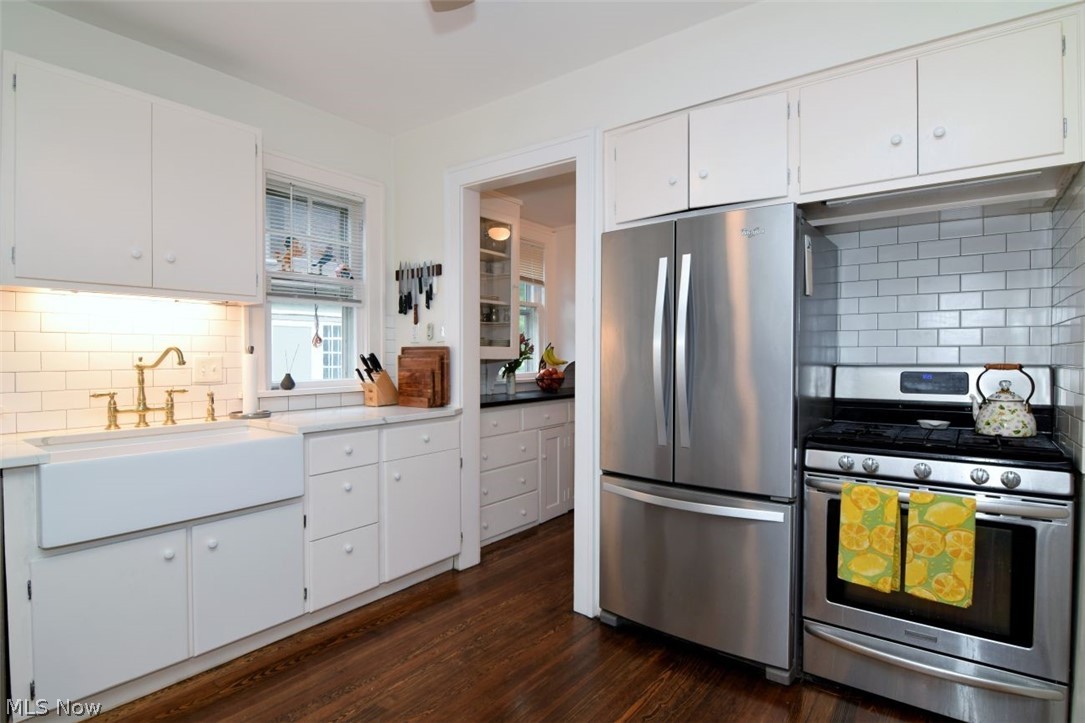 2692 W St. James Parkway Cleveland Heights OH 44106