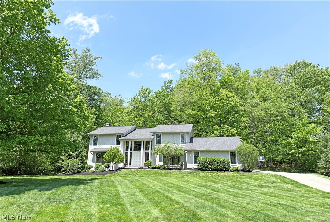 2239 Edgeview Drive Hudson OH 44236