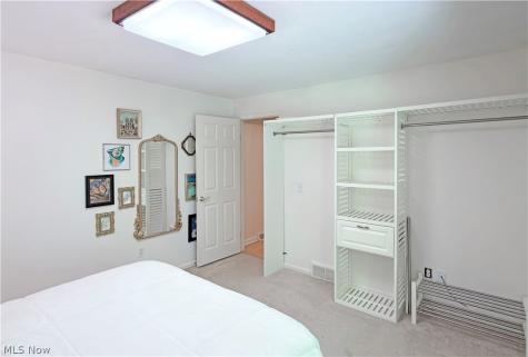 2239 Edgeview Drive Hudson OH 44236