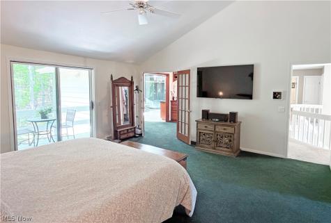 2239 Edgeview Drive Hudson OH 44236