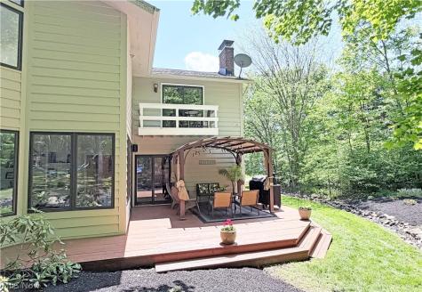 2239 Edgeview Drive Hudson OH 44236