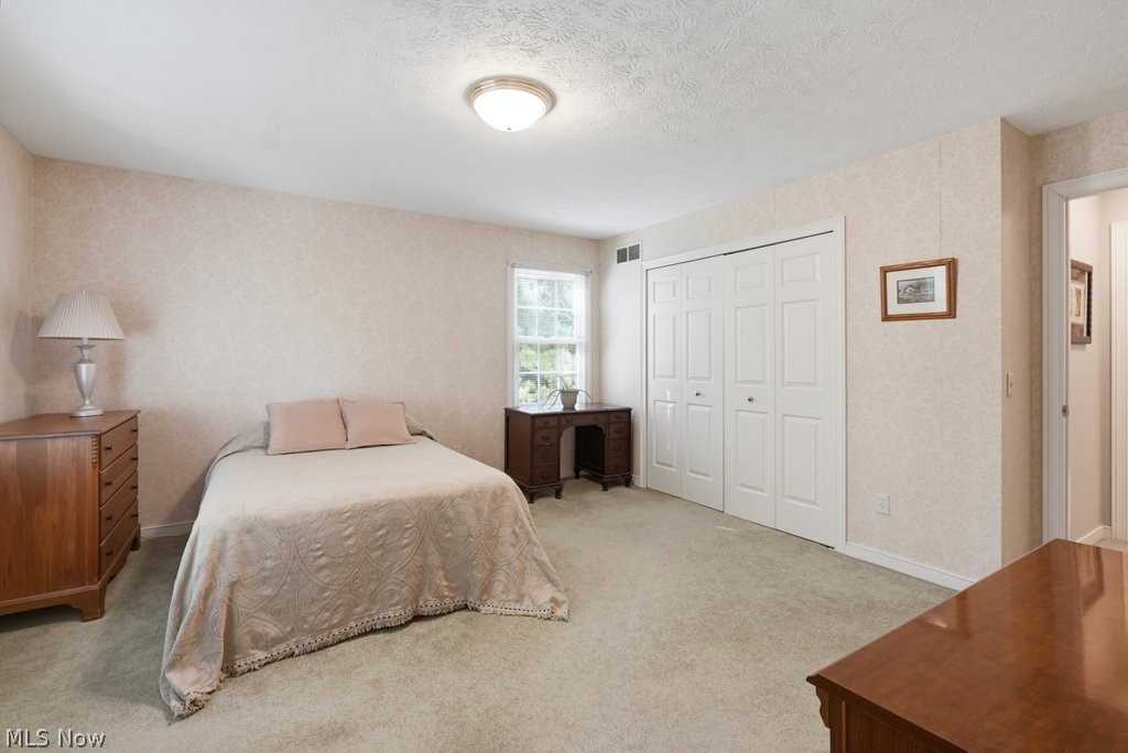 6460 Laura Lane Solon OH 44139