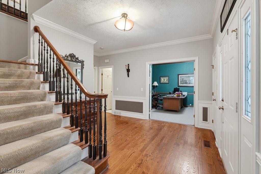 6460 Laura Lane Solon OH 44139