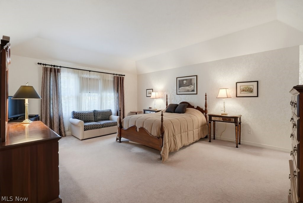 6460 Laura Lane Solon OH 44139