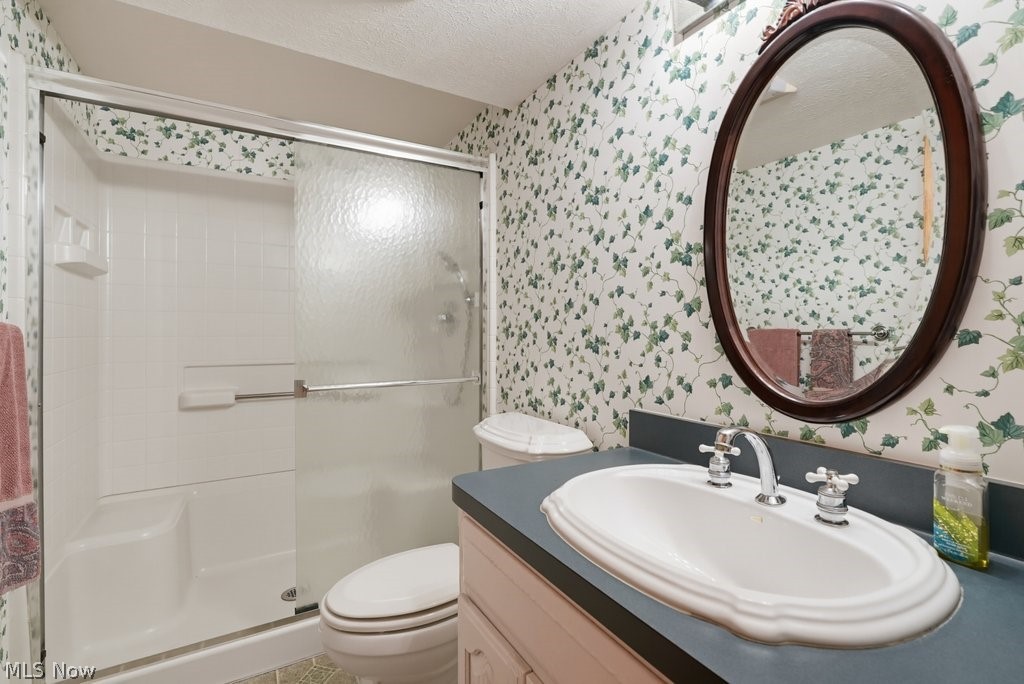 6460 Laura Lane Solon OH 44139