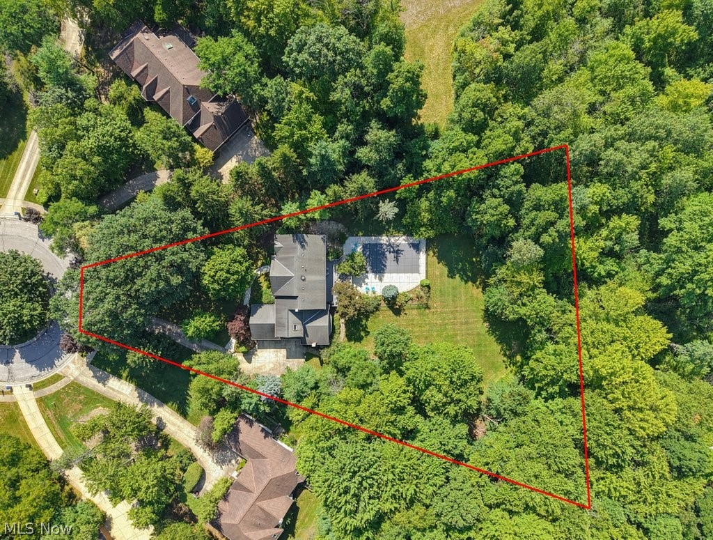6460 Laura Lane Solon OH 44139