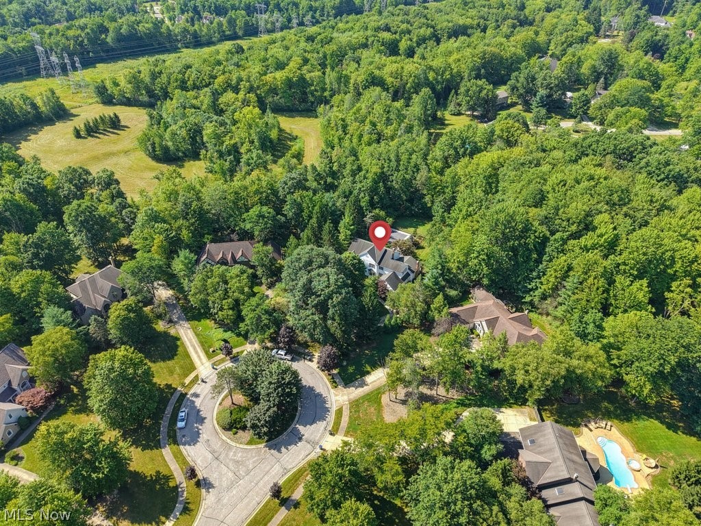 6460 Laura Lane Solon OH 44139