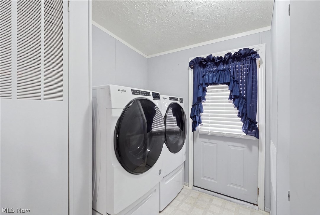 1359 Sharon Avenue Zanesville OH 43701