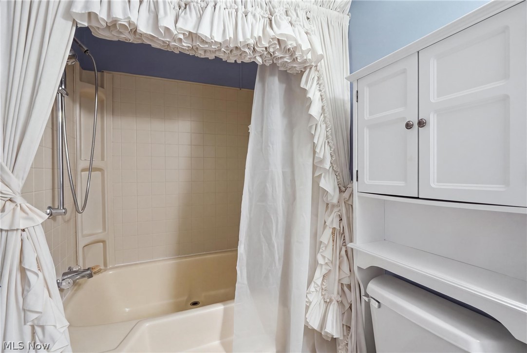 1359 Sharon Avenue Zanesville OH 43701