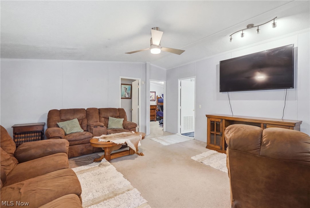 1359 Sharon Avenue Zanesville OH 43701