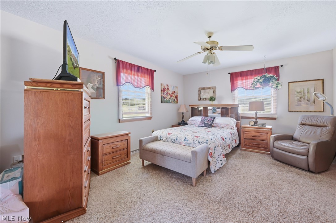 15793 W Garfield Road Salem OH 44460
