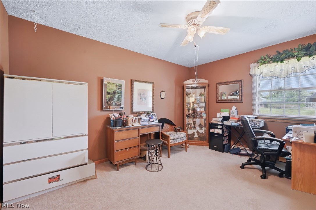15793 W Garfield Road Salem OH 44460