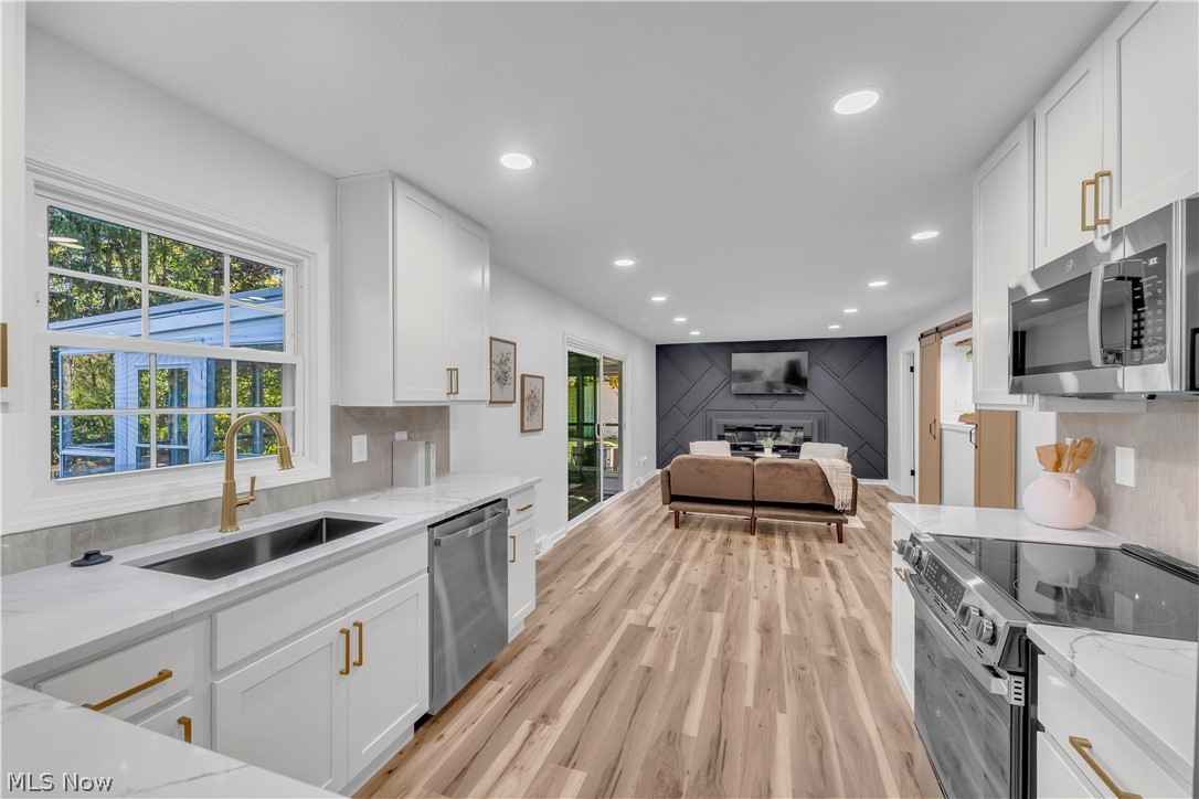 5108 Meadow Wood Boulevard Lyndhurst OH 44124