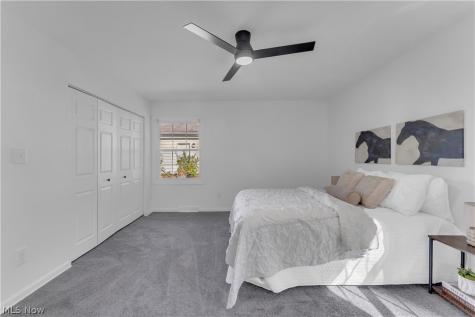 5108 Meadow Wood Boulevard Lyndhurst OH 44124