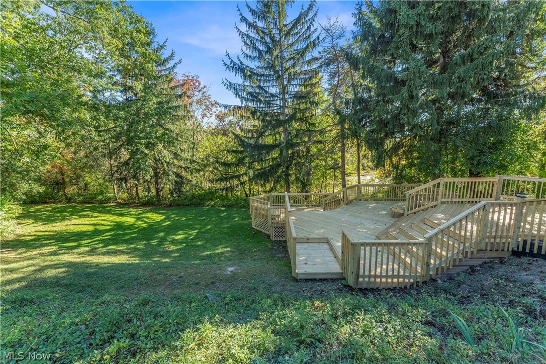 5108 Meadow Wood Boulevard Lyndhurst OH 44124