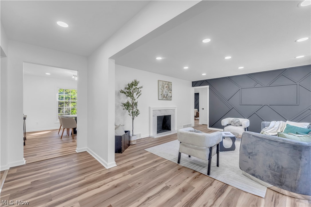 5108 Meadow Wood Boulevard Lyndhurst OH 44124