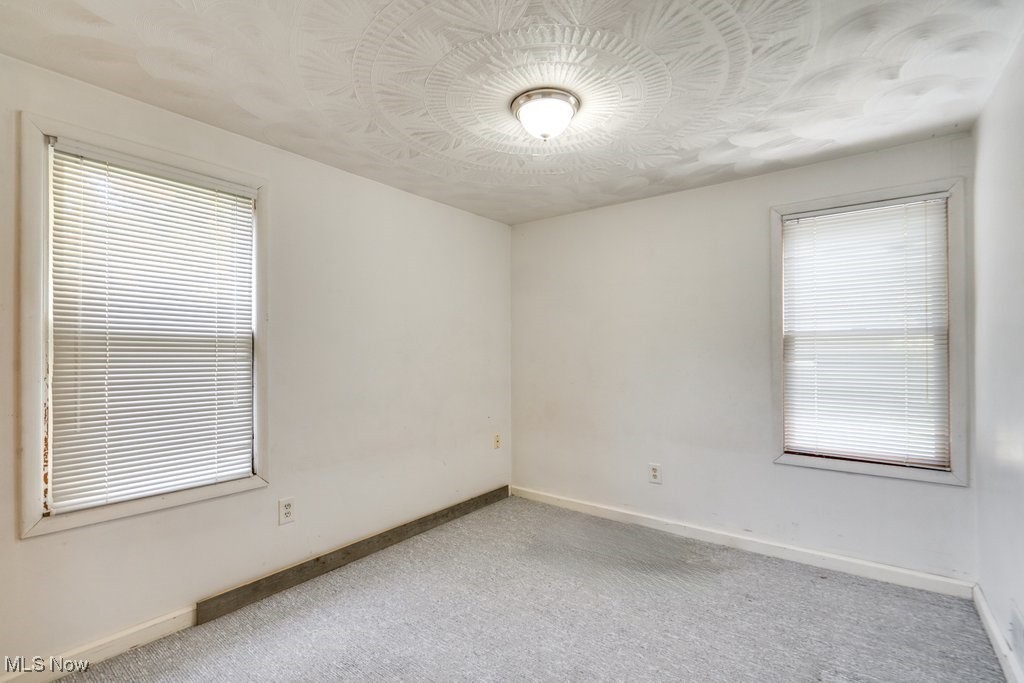 447 Cuyahoga Street Akron OH 44310